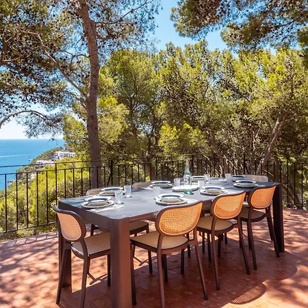 Montagut 9 Holiday home *